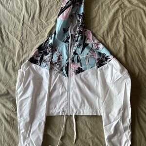 Nike White and Blue Floral Windbreaker Jacket Lightweight
